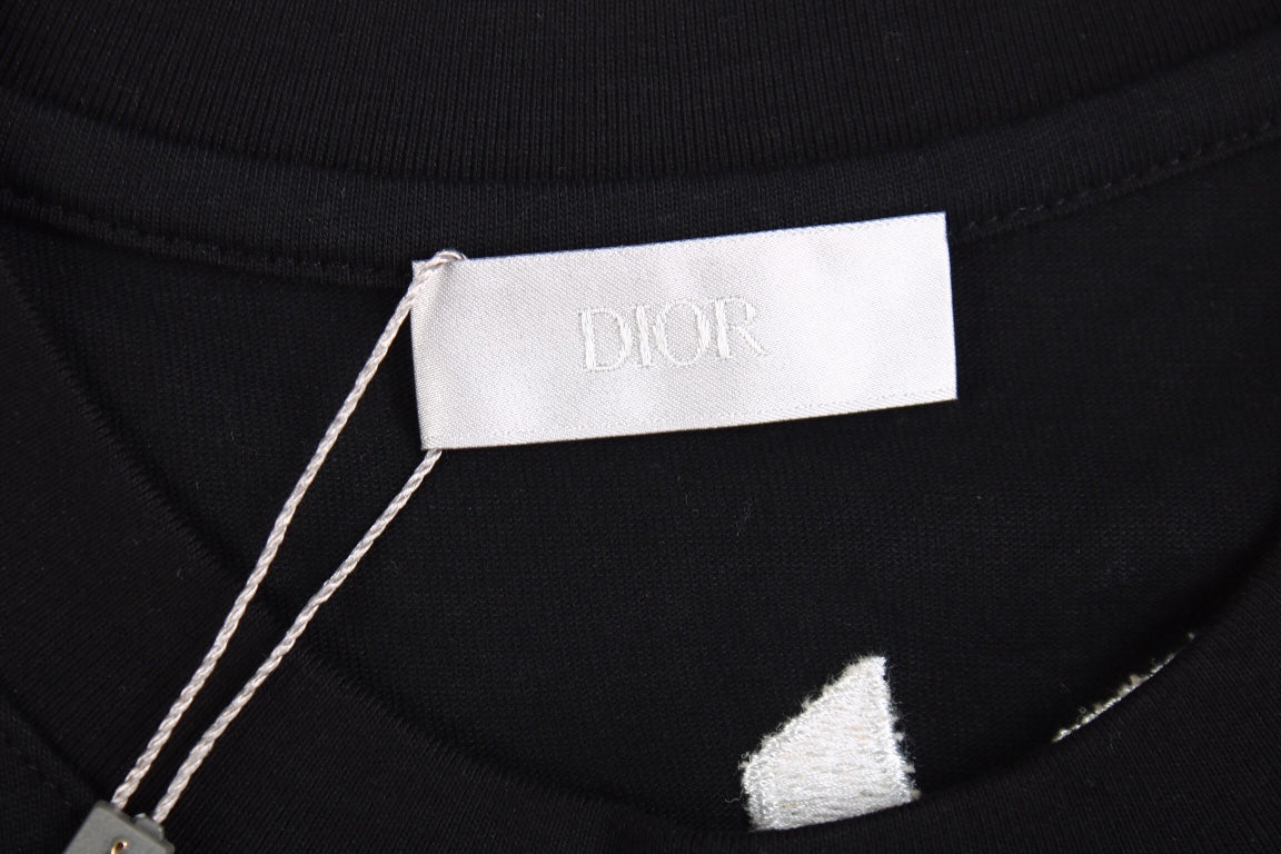 Dior Script Logo T-shirt (black) Unisex Streetwear Limited Edition - <p dir='ltr'><span>This Dior t-shirt features the brand's name in a bold script logo across