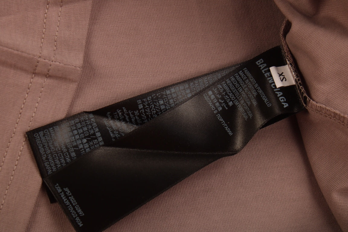 CAMISETA MINIMALISTA GRIS DE BALENCIAGA