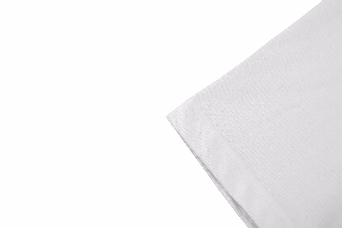 Dior 1947 T-shirt - - White Unisex Streetwear Limited Edition - <span>This Dior t-shirt in white showcases the iconic 'DIOR 1947' text on the front. The