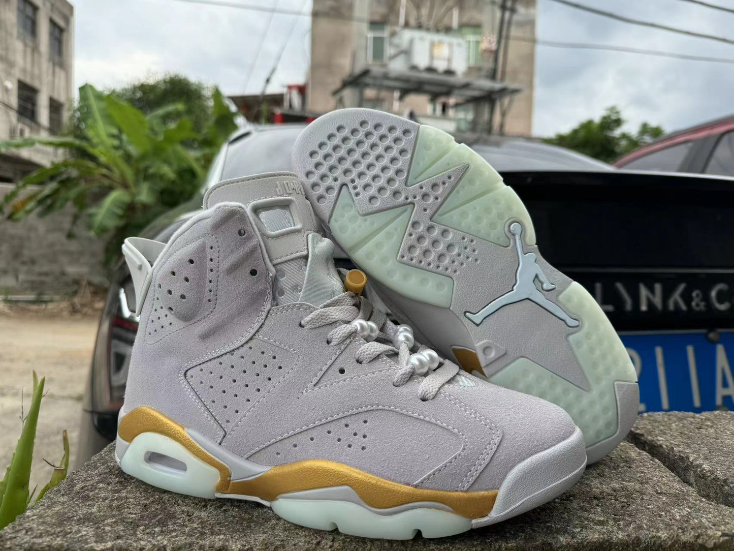 Jordan 6 'gold Hoops' - Red Unisex Streetwear Limited Edition - The Air Jordan 6 'Gold Hoops' is a luxurious take on a classic silhouette, combining