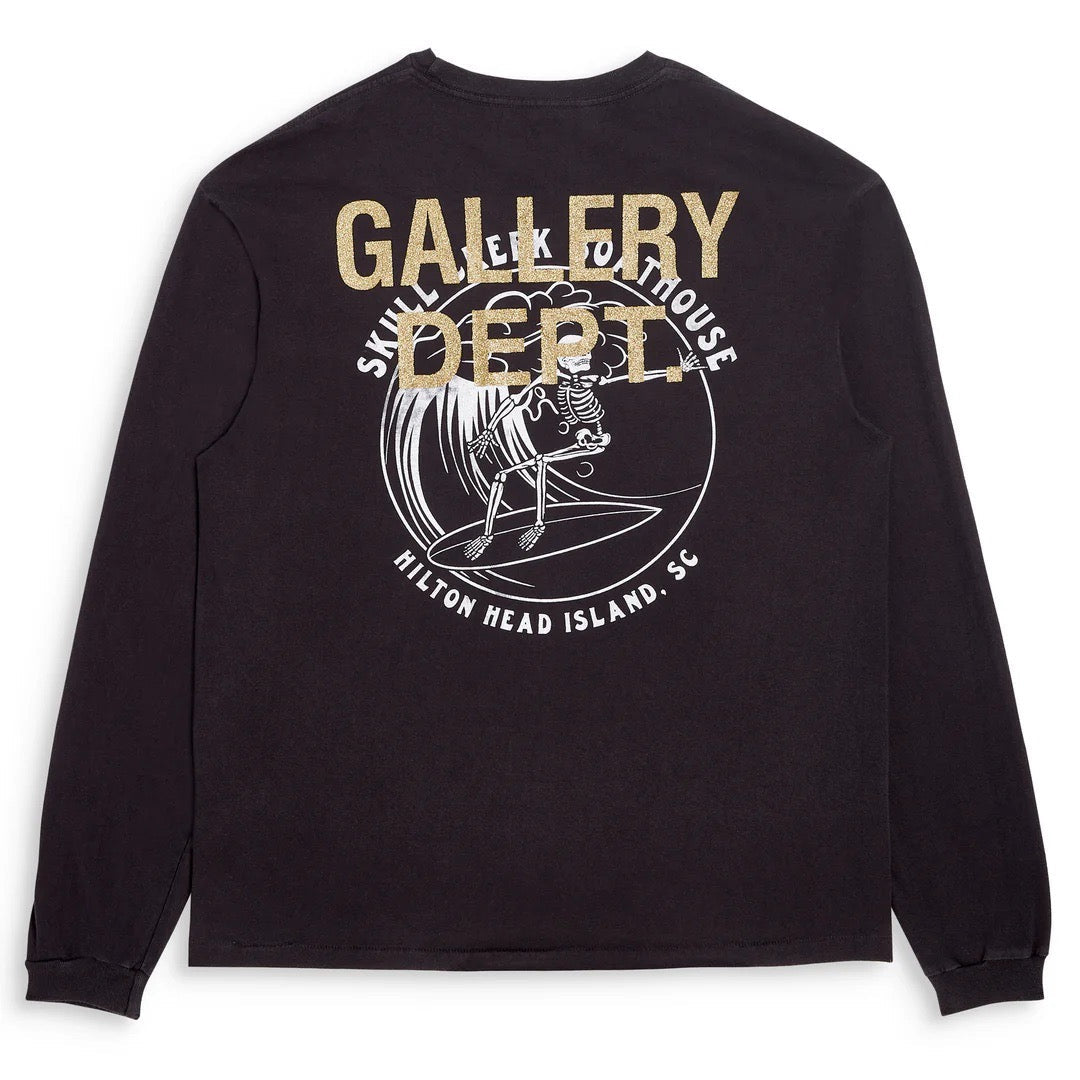 GALLERY Dept. New Vintage Skull Creek L - S Longsleeve T-Shirt - Black Unisex Streetwear Limited Edition - The Gallery Dept. Skull Creek Boathouse T-shirt is a standout piece that exemplifies the bran