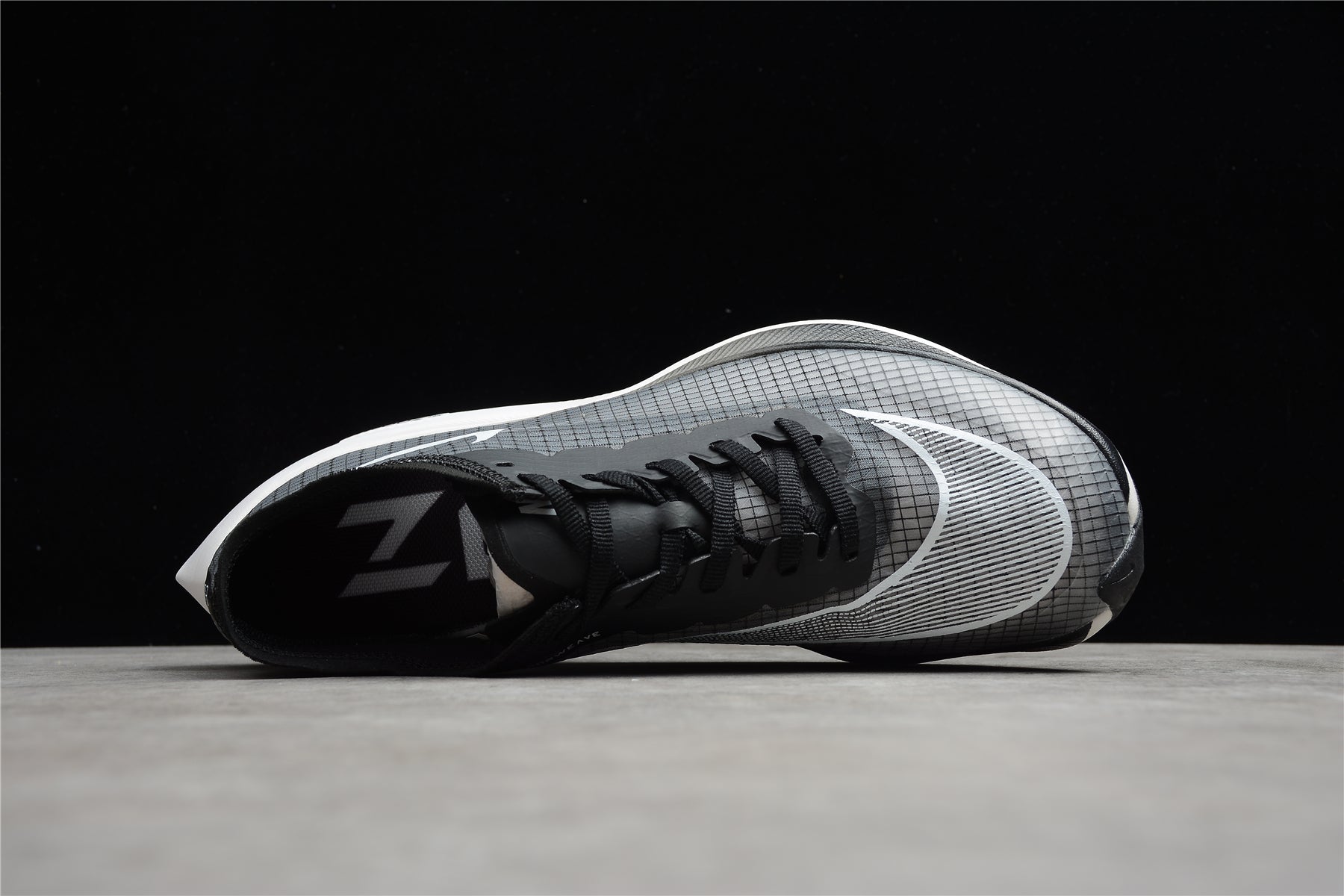 Zoom - Vaporfly Ne - T% 2 And White - Black Unisex Streetwear Limited Edition - ### Nike ZoomX Vaporfly NEXT% 2 The Nike ZoomX Vaporfly NEXT% 2 is designed for