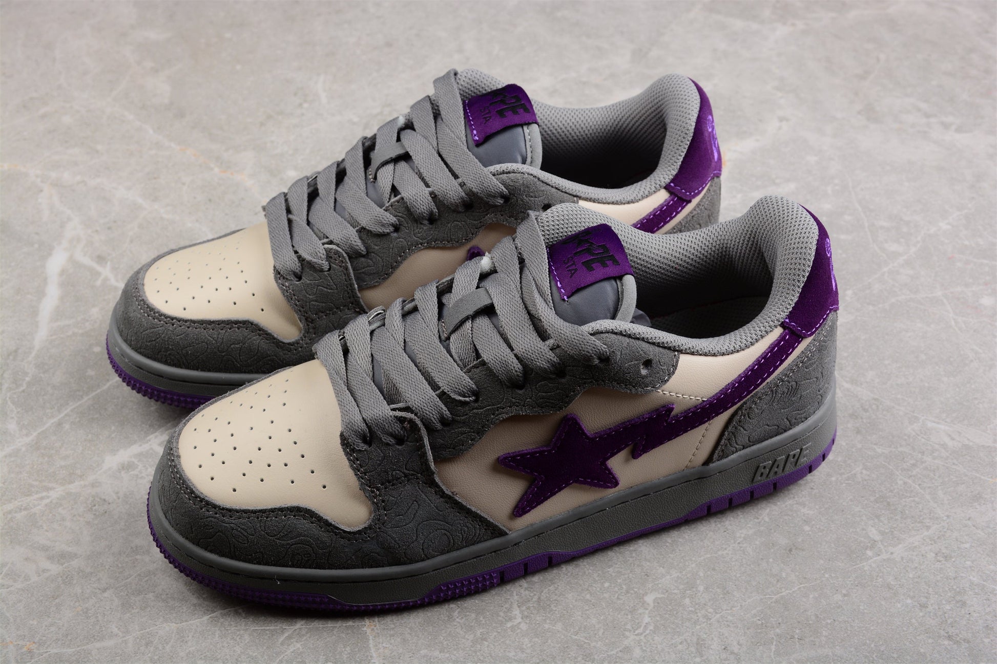 BAPE Sta Low-top Sneakers In Grey And - Purple Unisex Streetwear Limited Edition - **BAPE STA Low-Top Sneakers in Grey and Purple** Elevate your sneaker collection with the BAPE