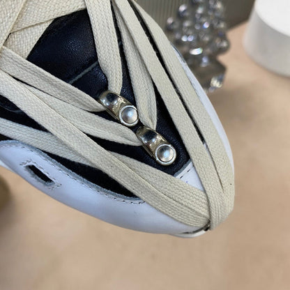 Innovative Wrap-lace Sneakers - Black Unisex Streetwear Limited Edition - **Innovative Wrap-Lace Sneakers** Introducing the ultimate in contemporary sneaker design, these wrap-lace sneakers are crafte
