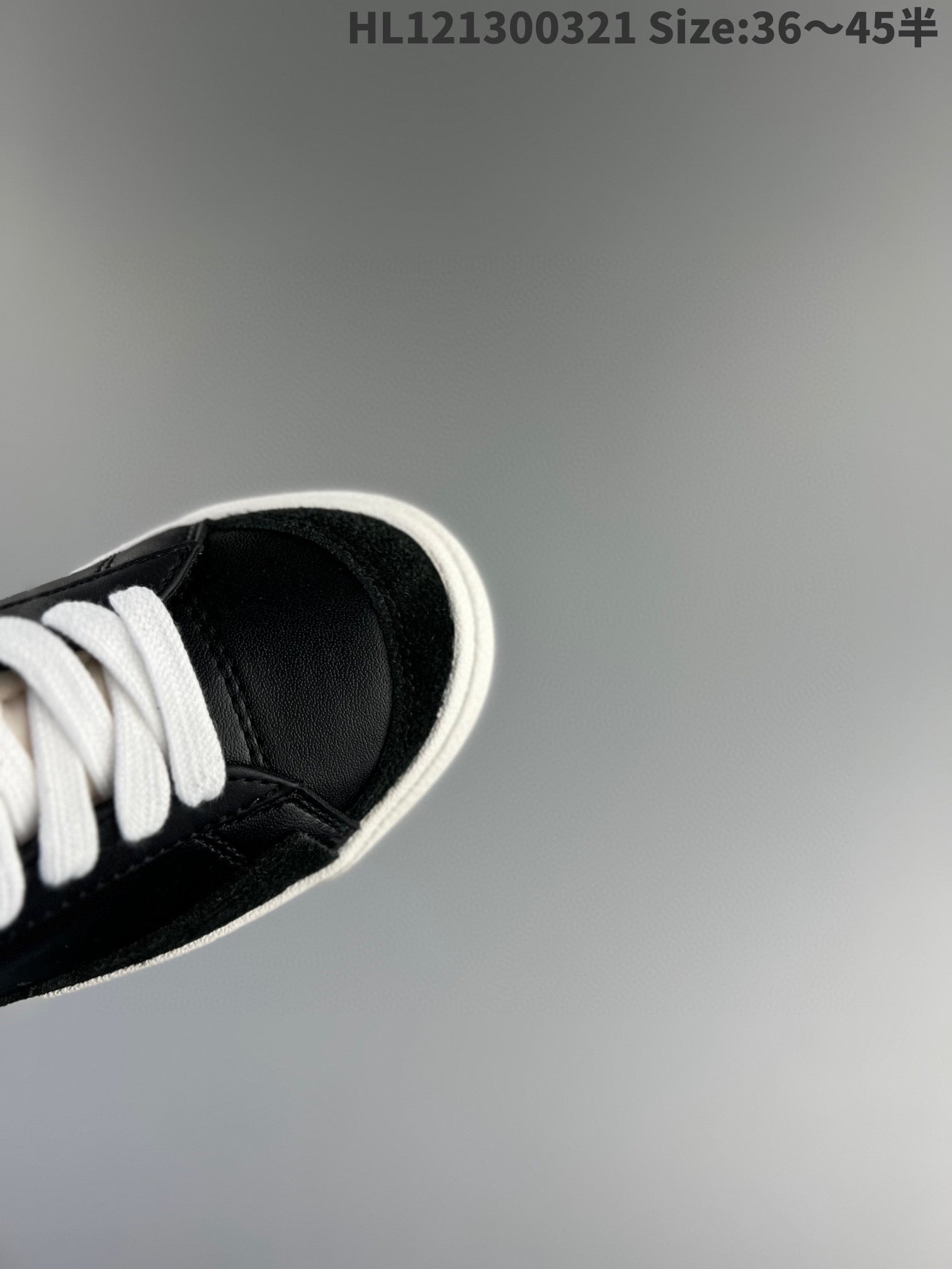 Nike Blazer Low'1977 - Black Unisex Streetwear Limited Edition - The Nike Blazer Low '77 in the black and white colorway offers a sleek, minimalist