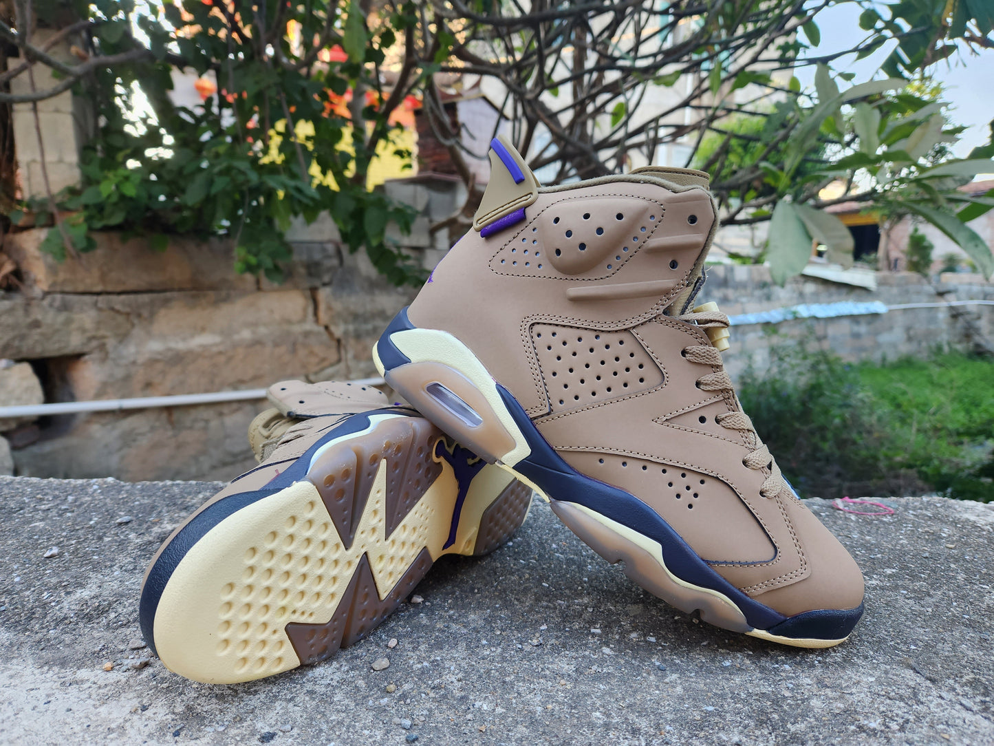 Jordan 6 'travis Scott British Khaki' - Black Unisex Streetwear Limited Edition - The Air Jordan 6 'Travis Scott British Khaki' is a standout collaboration between Jordan Brand