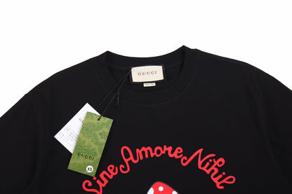Gucci Mushroom Graphic T-shirt - Black Unisex Streetwear Limited Edition - <p dir='ltr'><span>This Gucci t-shirt features a whimsical mushroom graphic design. The black shirt showcases