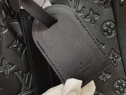 LOUIS VUITTON KEEPBALL 50 BLACK LEATHER TRAVEL BAG - outsole - replica sneakers