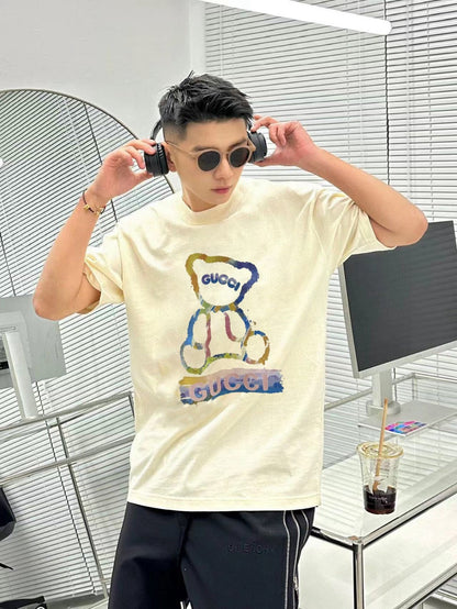 Camiseta gráfica de osito de peluche de Gucci