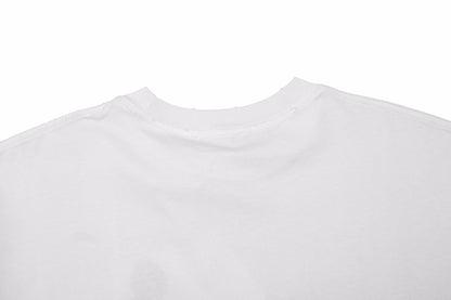Dior Embroidered Lizard T-shirt - - White Unisex Streetwear Limited Edition - <span>This Dior t-shirt in white features a unique embroidered lizard design above the pocket, with