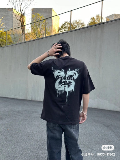 Camiseta negra con estampado de estrella de Balenciaga