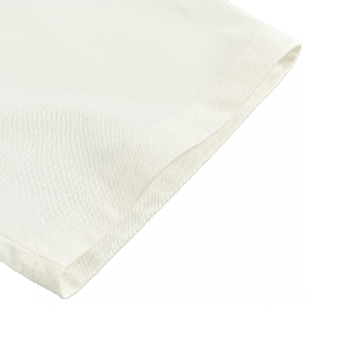 T-shirt blanc Balenciaga avec graphisme Paris.