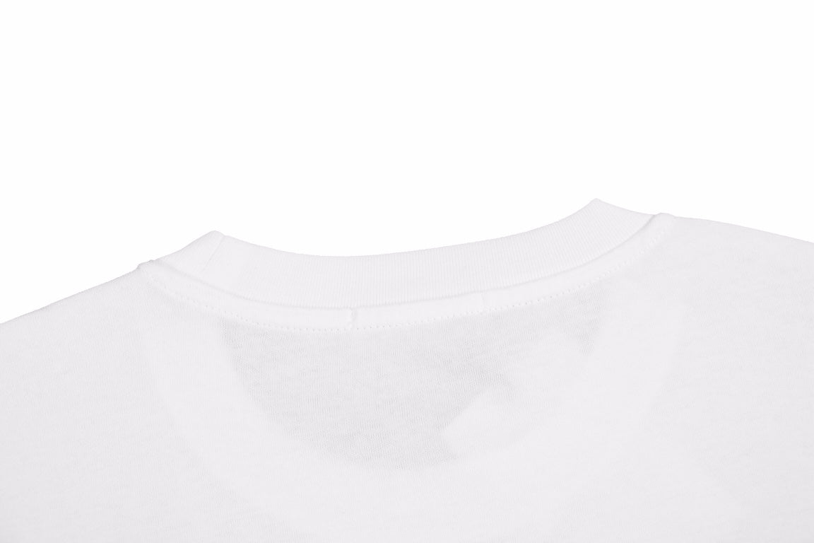 Camiseta Dior con logo marrón