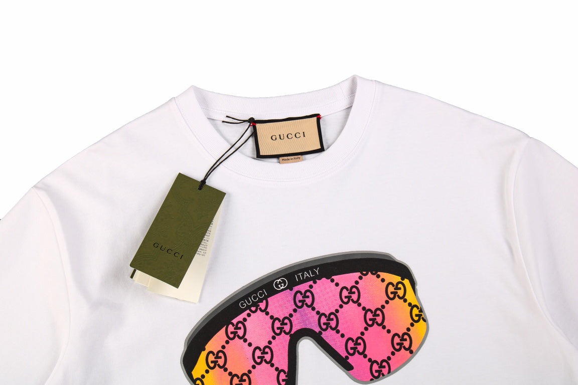 Gucci Sunglasses Graphic T-shirt - White Unisex Streetwear Limited Edition - This white Gucci t-shirt features a playful and eye-catching design of oversized sunglasses on the