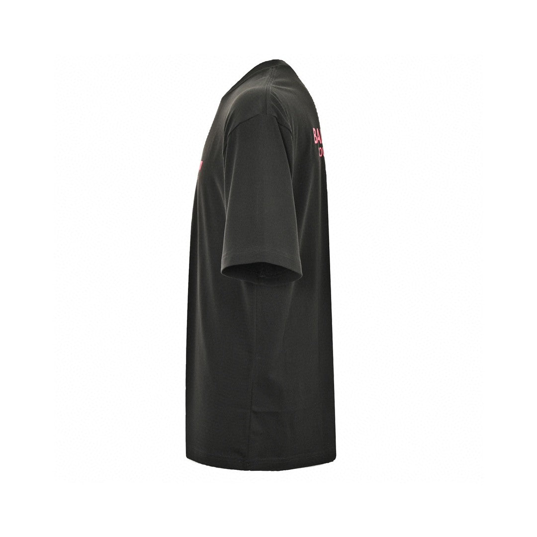 Balenciaga T-shirt - Black Unisex Streetwear Limited Edition - This Balenciaga t-shirt features a minimalist black design. The front is adorned with the Balenciaga
