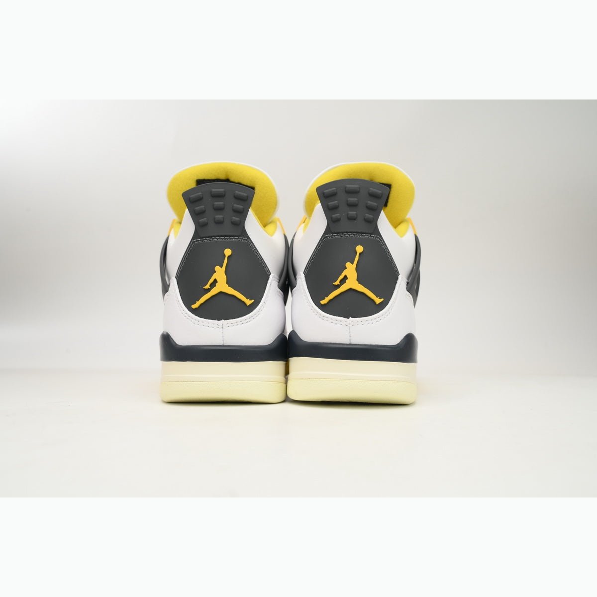 JORDAN 4 - Vivid Sulfur Unisex Streetwear Limited Edition - Step up your style with the JORDAN 4 x VIVID SULFUR, a sneaker that blends