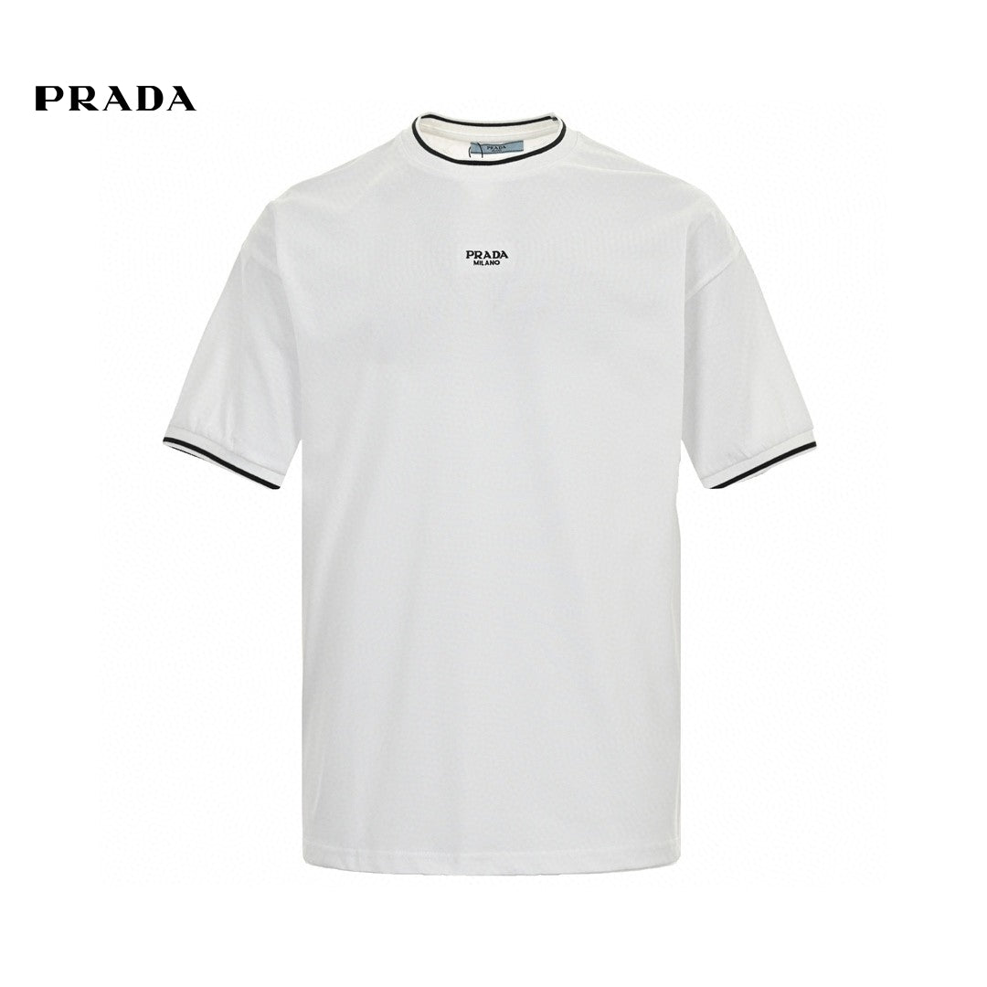 Prada Milano T-shirt - White Unisex Streetwear Limited Edition - <span>This Prada Milano t-shirt offers a minimalist and elegant design. The white cotton fabric is