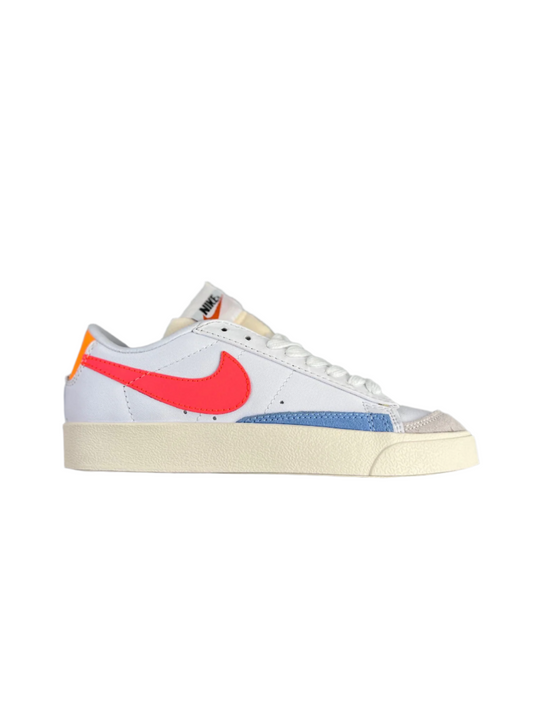Nike Blazer Low'1977 Unisex Streetwear Limited Edition - The Nike Blazer Low '77 is a timeless classic that blends retro style with modern