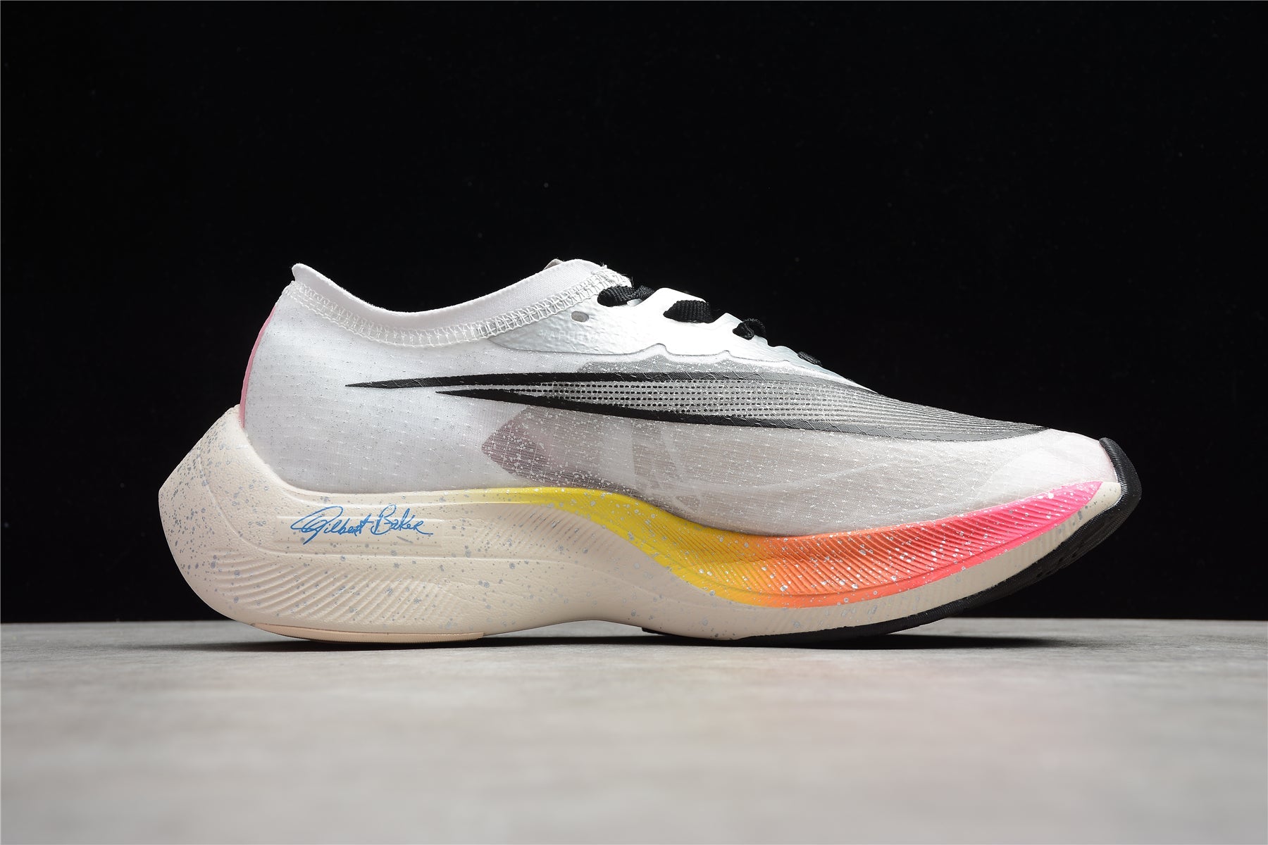 Zoom - Vaporfly Ne - T% 2 White And - Black Unisex Streetwear Limited Edition - ### Nike ZoomX Vaporfly NEXT% 2 The Nike ZoomX Vaporfly NEXT% 2 is designed for
