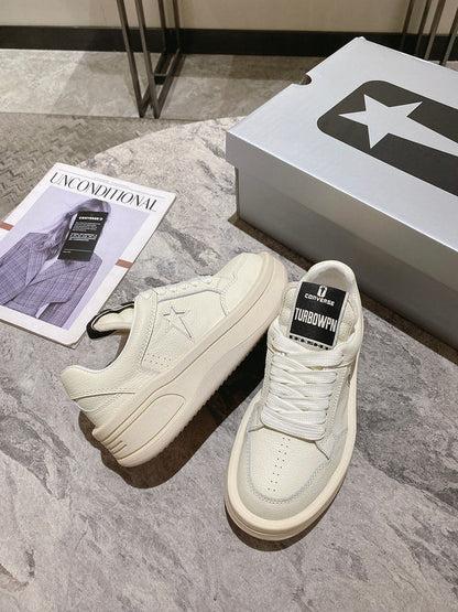 Converse - Undercover Turbowpn Low Sneakers - - White Unisex Streetwear Limited Edition - ### Converse x UNDERCOVER TURBOWPN Low Sneakers - White Introducing the Converse Turbo Weapon in