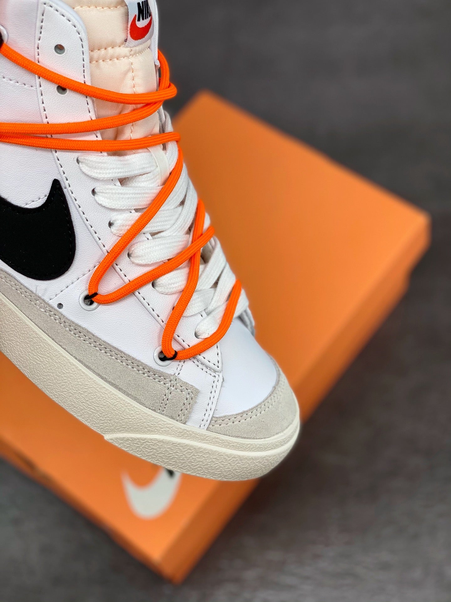Nike Blazer Mid 1977 Vintage - Black Unisex Streetwear Limited Edition - The Nike Blazer Mid '1977 Vintage 'Smiley Lace-Up' in White and Black combines retro charm