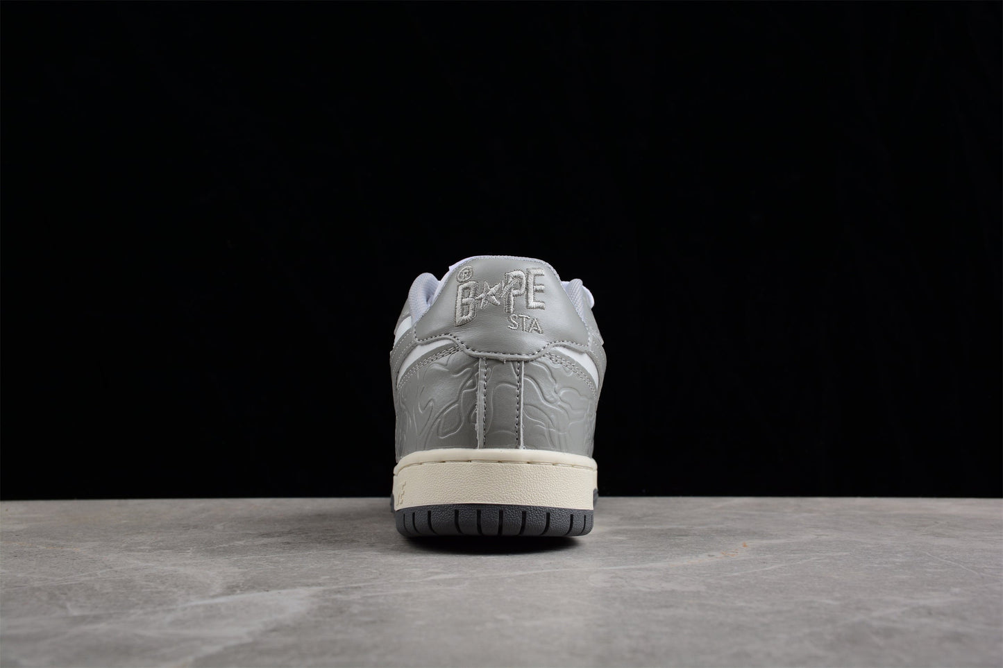 BAPE Sta Low-top Sneakers In And Gray - White Unisex Streetwear Limited Edition - **BAPE STA Low-Top Sneakers in White and Gray** Introducing the BAPE STA Low-Top Sneakers in