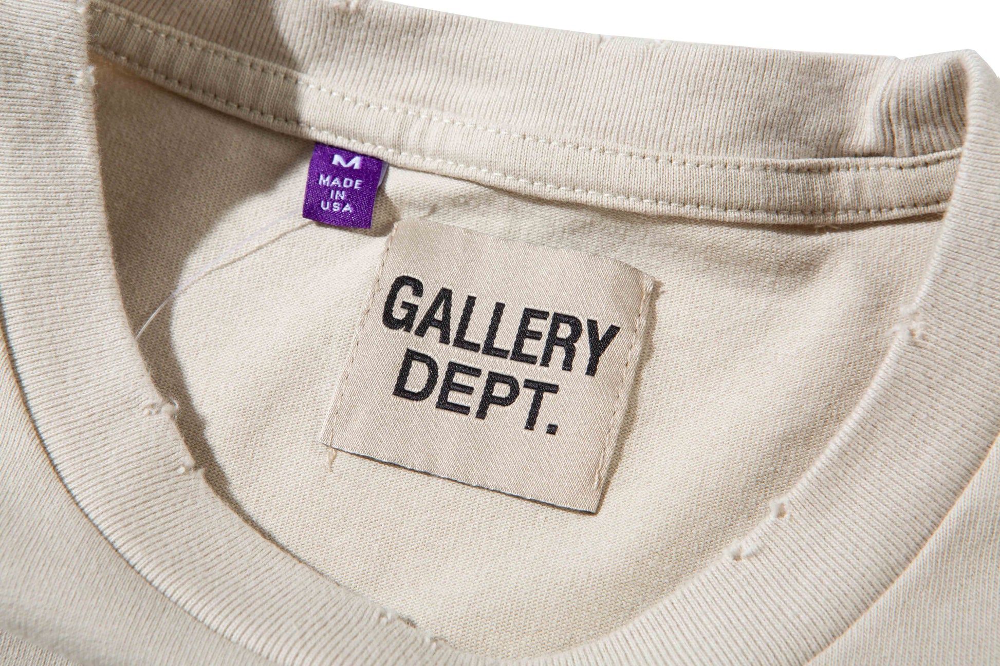 Gallery Dept Breaking News Tee T-Shirt - Black Unisex Streetwear Limited Edition - **Gallery Dept. 'Breaking News!' T-Shirt** Make a bold statement with the Gallery Dept. 'Breaking News!'