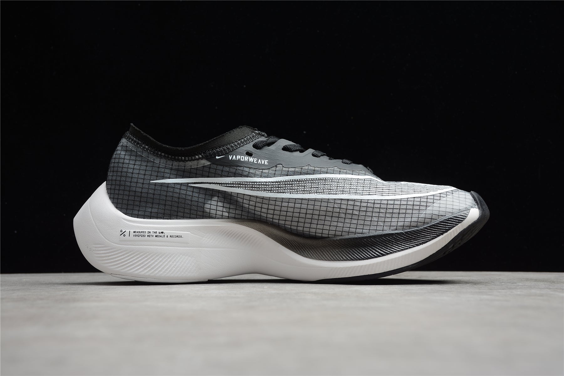 Zoom - Vaporfly Ne - T% 2 And White - Black Unisex Streetwear Limited Edition - ### Nike ZoomX Vaporfly NEXT% 2 The Nike ZoomX Vaporfly NEXT% 2 is designed for