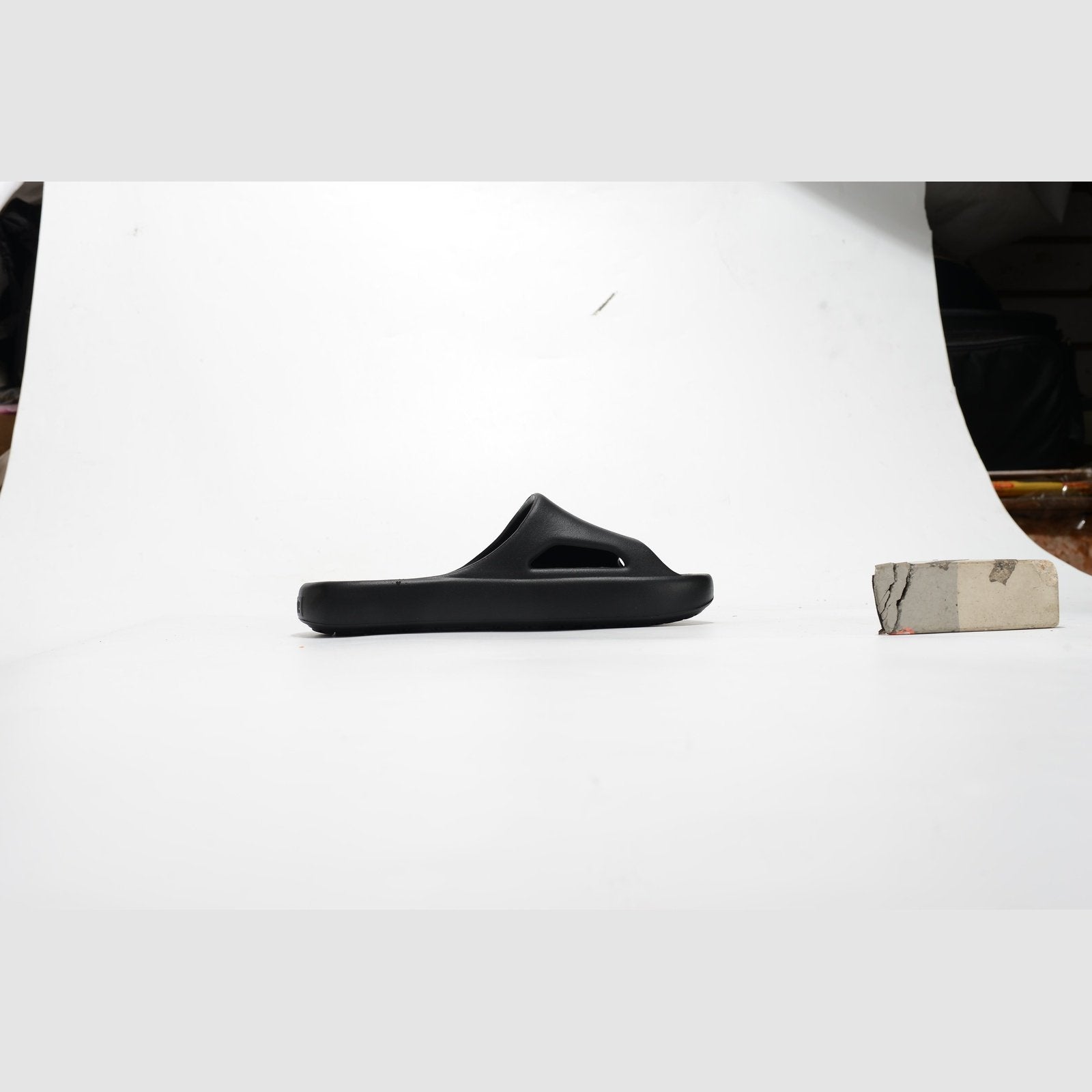 PUMA Shibui Cat Slide - - Black Unisex Streetwear Limited Edition