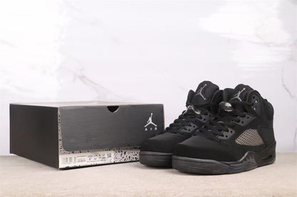 JORDAN 5 Retro - Anthracite Sneakers - Black Unisex Streetwear Limited Edition