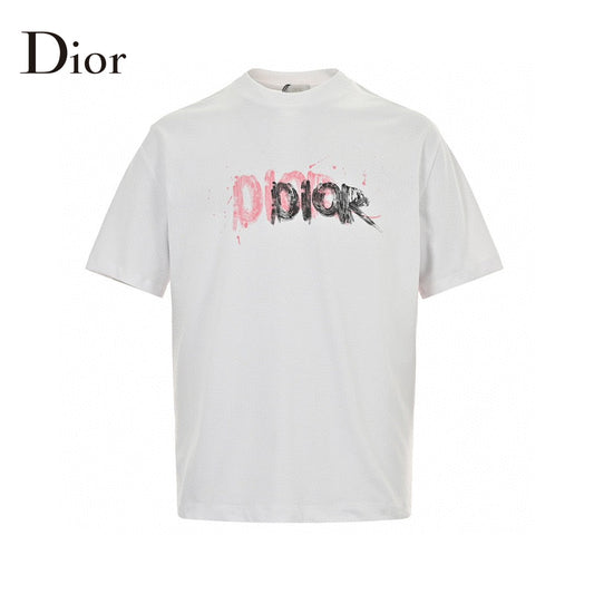 Dior T-shirt - Paint Stroke Logo - Black Unisex Streetwear Limited Edition - <span>This Dior t-shirt features a bold design with the Dior logo in a paint stroke