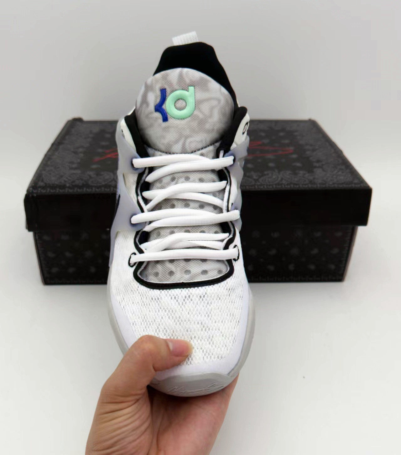 NIKE Kd 15 - Brooklyn Nets Sneakers - Black Unisex Streetwear Limited Edition