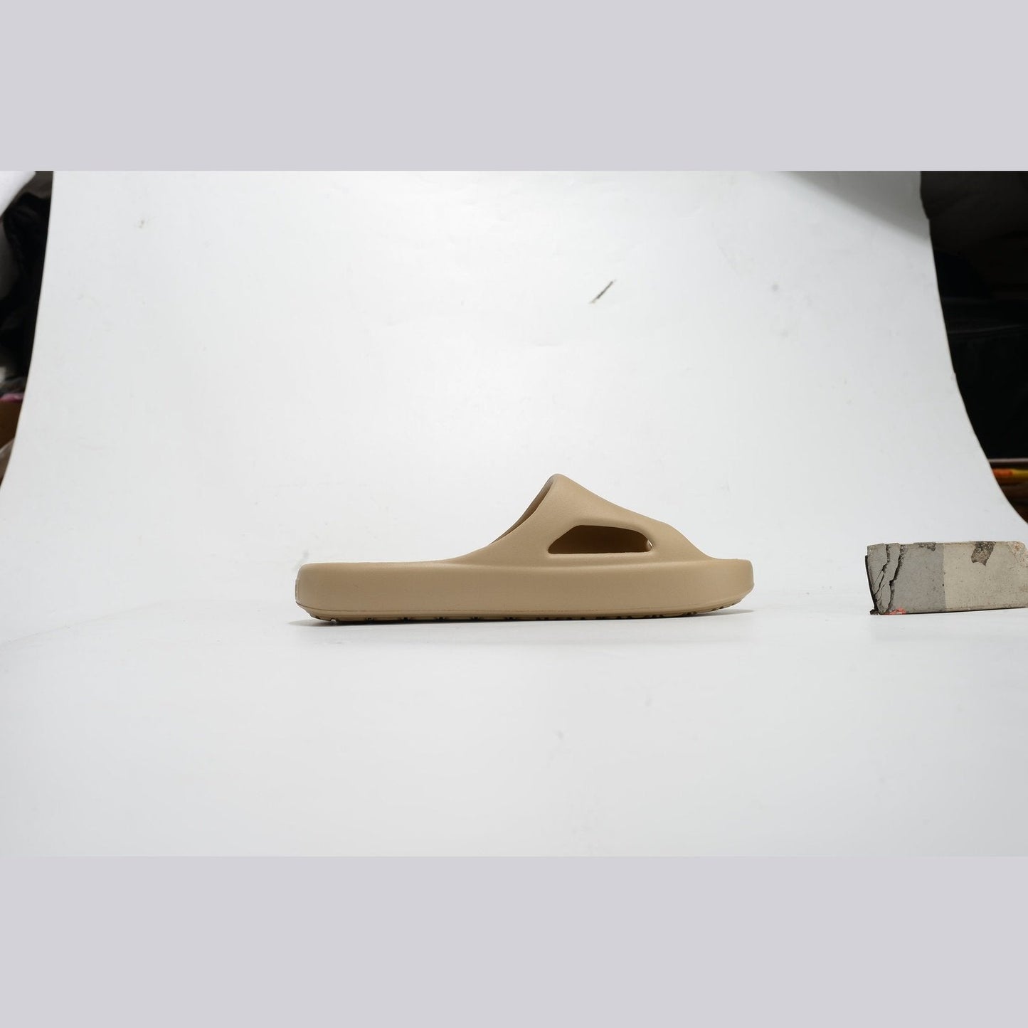 PUMA Shibui Cat Slide - Khaki Light Sand - Red Unisex Streetwear Limited Edition