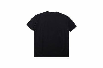 Dior Embroidered Lizard T-shirt - - Black Unisex Streetwear Limited Edition - <span>This Dior t-shirt in black features a unique embroidered lizard design above the pocket, with