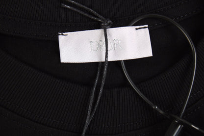 Camiseta Dior con el logo floral CD