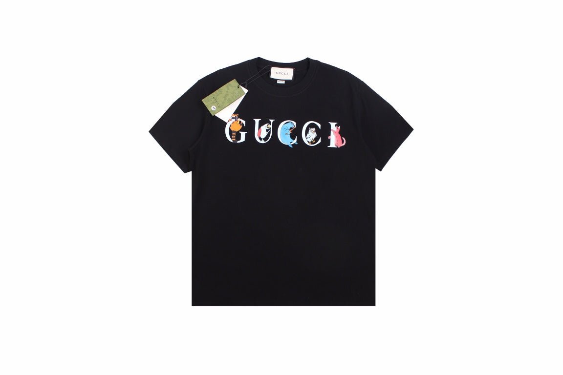 Gucci T-shirt - Black Unisex Streetwear Limited Edition - <p dir='ltr'><span>This Gucci t-shirt features a playful design with the brand name 'GUCCI' spelled