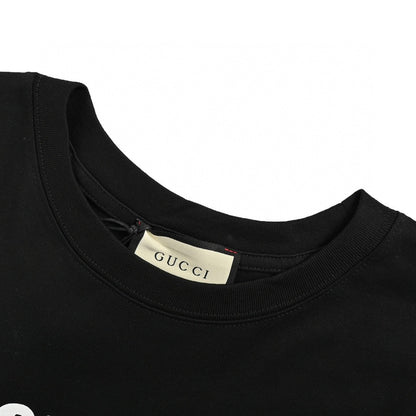 Gucci Vintage Logo T-shirt (black) Unisex Streetwear Limited Edition - The Gucci Vintage Logo T-Shirt in black offers a modern twist on classic design. Made