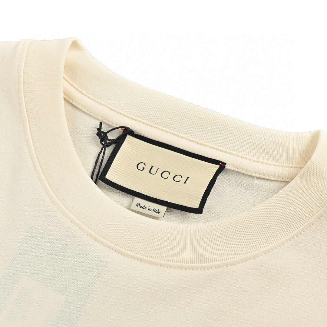 Gucci 1921 Logo Graphic T-shirt (beige) Unisex Streetwear Limited Edition - The Gucci 1921 Logo Graphic T-Shirt in beige celebrates the rich heritage of the iconic