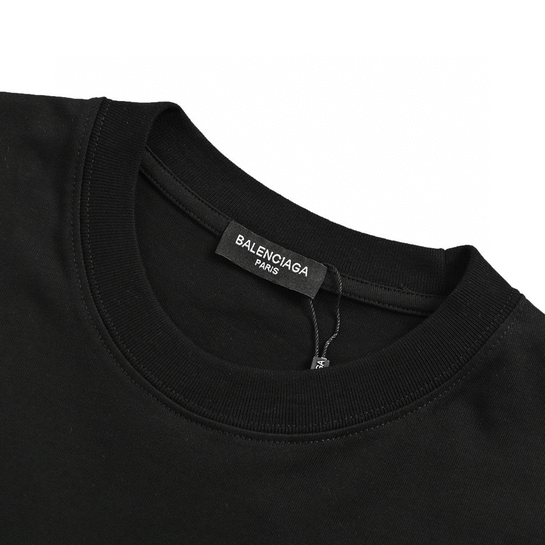 Balenciaga Logo T-shirt Unisex Streetwear Limited Edition - This Balenciaga t-shirt showcases a plush logo design on the chest. Crafted from high-quality cotton,