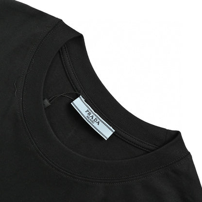 Prada Graphic Logo T-shirt (black) Unisex Streetwear Limited Edition - This black Prada T-shirt features a striking graphic logo print on the front, capturing the