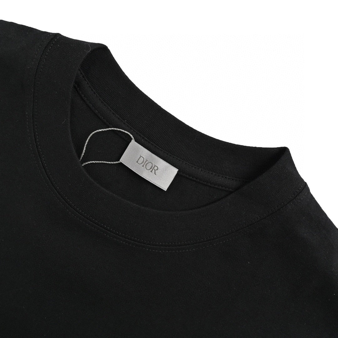 Dior Classic Logo T-shirt (black) Unisex Streetwear Limited Edition - The Dior Classic Logo T-Shirt in black is a stylish and versatile piece that epitomizes