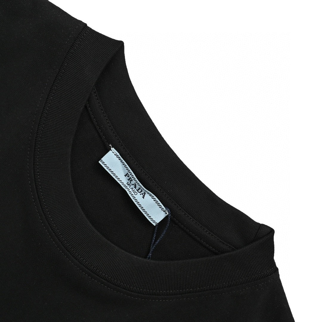 Prada Milano Logo T-shirt - Black Unisex Streetwear Limited Edition - This Prada t-shirt features the iconic Prada Milano logo on the chest, set against a