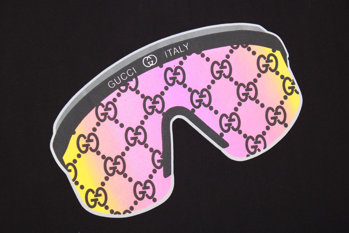 Gucci Sunglasses Graphic T-shirt - - Black Unisex Streetwear Limited Edition - This black Gucci t-shirt showcases a striking graphic of oversized sunglasses emblazoned across the chest.