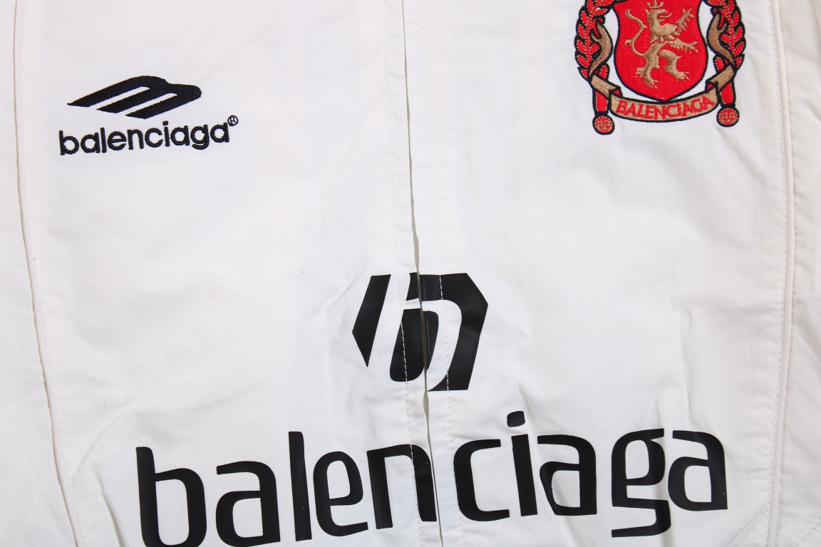 Balenciaga Zip-up Track Jacket - White Unisex Streetwear Limited Edition - This Balenciaga jacket features a sporty design with a white base. It has a zip-up