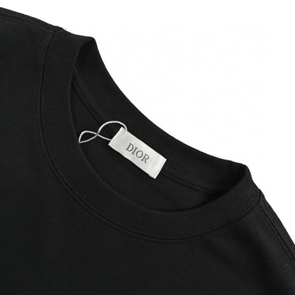 Camiseta Dior con logo goteando (negra)