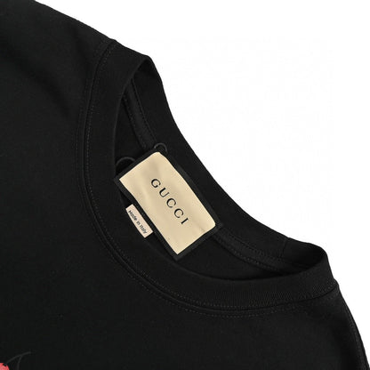 Gucci Cartoon Cow Logo T-shirt (black) Unisex Streetwear Limited Edition - The Gucci Cartoon Cow Logo T-Shirt in black brings a playful twist to luxury fashion.