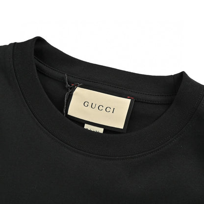 Gucci 1921 Logo Graphic T-shirt (black) Unisex Streetwear Limited Edition - The Gucci 1921 Logo Graphic T-Shirt in black is a sleek and stylish tribute to