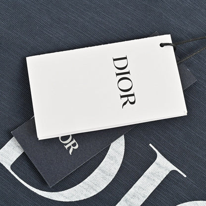Dior T-shirt - White Unisex Streetwear Limited Edition - <span>This Dior t-shirt features a bold 'DIOR 47' graphic on the front. The shirt is