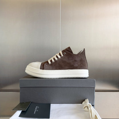 Rick Owens Taupe Low-top Sneakers - Black Unisex Streetwear Limited Edition - **Rick Owens taupe Low-Top Sneakers: Avant-Garde Elegance and Comfort** Step into the future of fashion