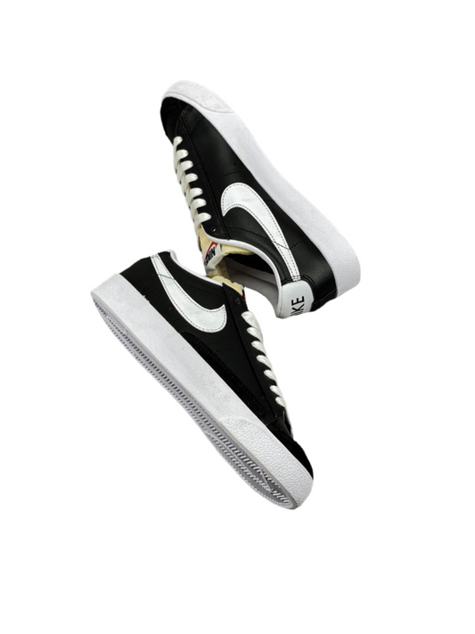 The Nike Blazer Low '1977 Vintage - Black Unisex Streetwear Limited Edition - The Nike Blazer Low '1977 Vintage Black and White offers a clean, minimalist take on
